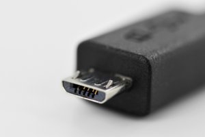 Digitus micro USB Type B (M) to HDMI Type A (F) MHL Active Adapter