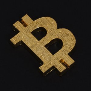 1 Bitcoin 2018 New Commemorative Coin 3D Shaped Bitcoin BTC Alloy